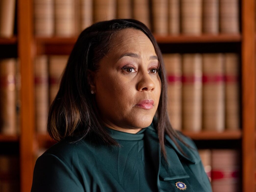 Fulton County District Attorney Fani Willis who has been investigating charges of election interference against former president Donald Trump will begin presenting her case to a grand jury next week.